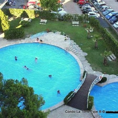Lignano Sabbiadoro With Pool Apartment Exterior foto